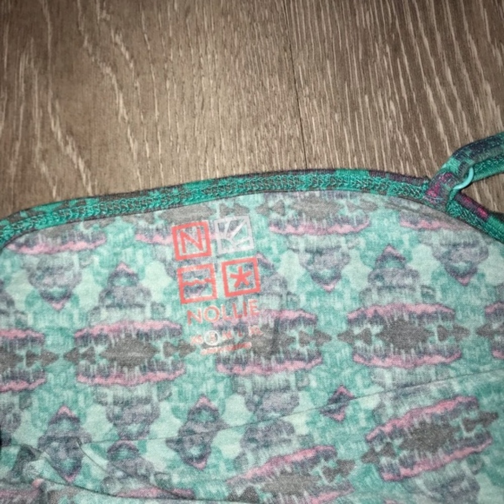 Geometric Tank Top - Picture 5 of 5